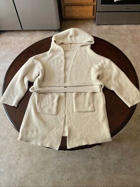 Cozy Cream Hooded - Bouclé Robe